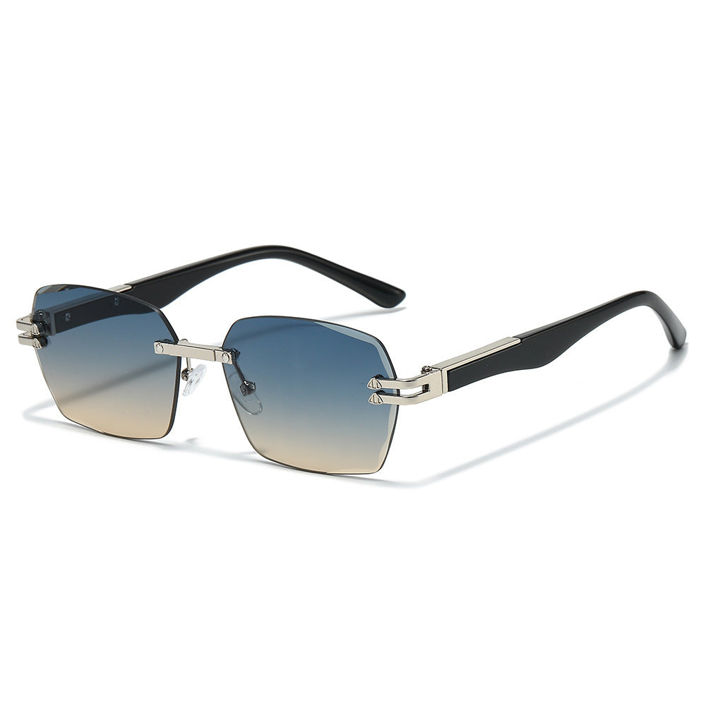 Oversized Geometric Sunglasses with Metal Details Stornfield