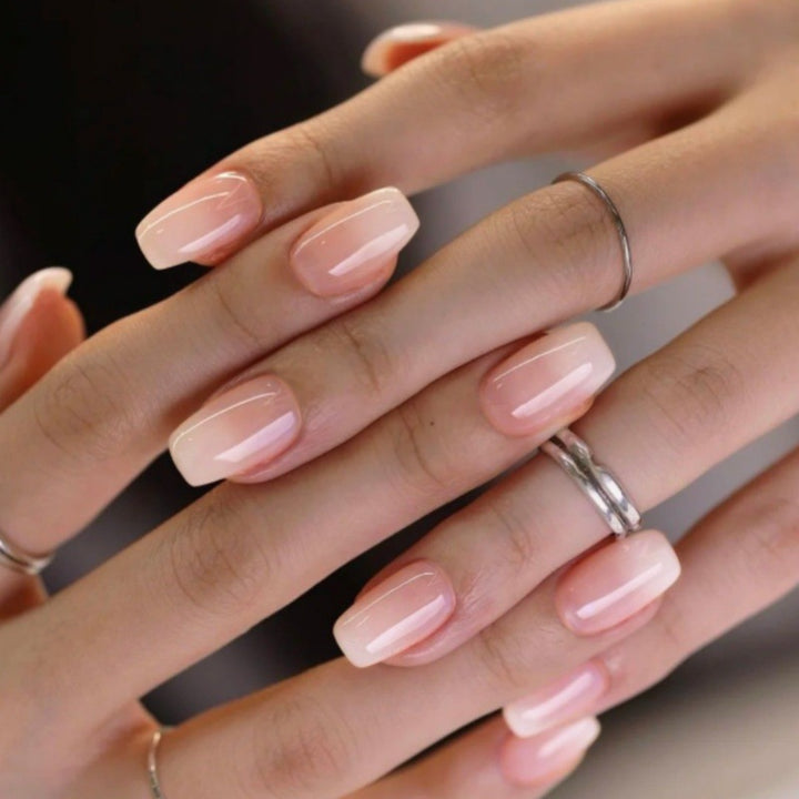 Elegant Ombré Press-On Nail Set Stornfield