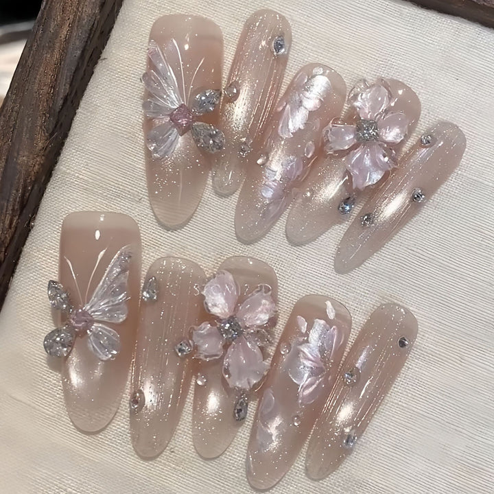 Art nails with floral motifs Stornfield