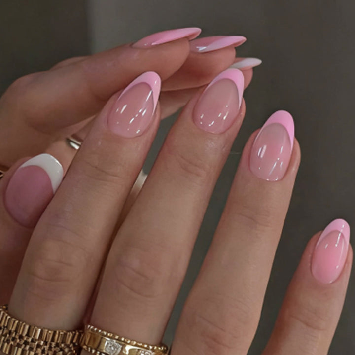 Nail set with elegant French-tip design Stornfield