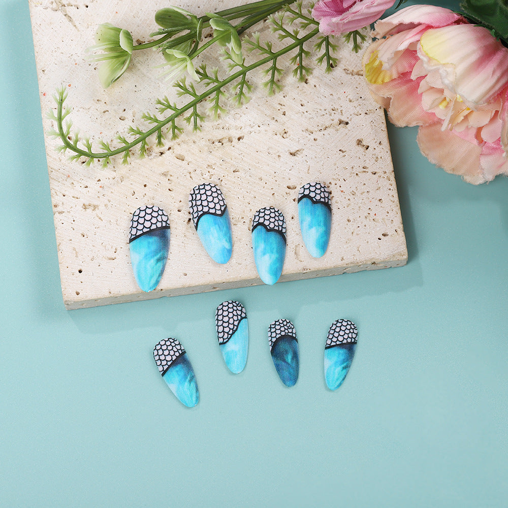 Carefully Designed Art Nails Stornfield