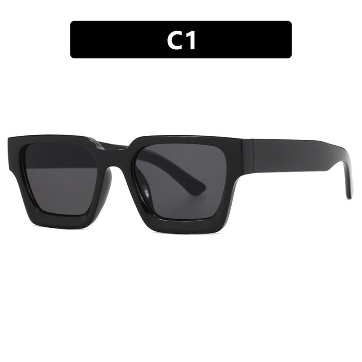 Women's fashionable square reading glasses with transparent frame construction Stornfield