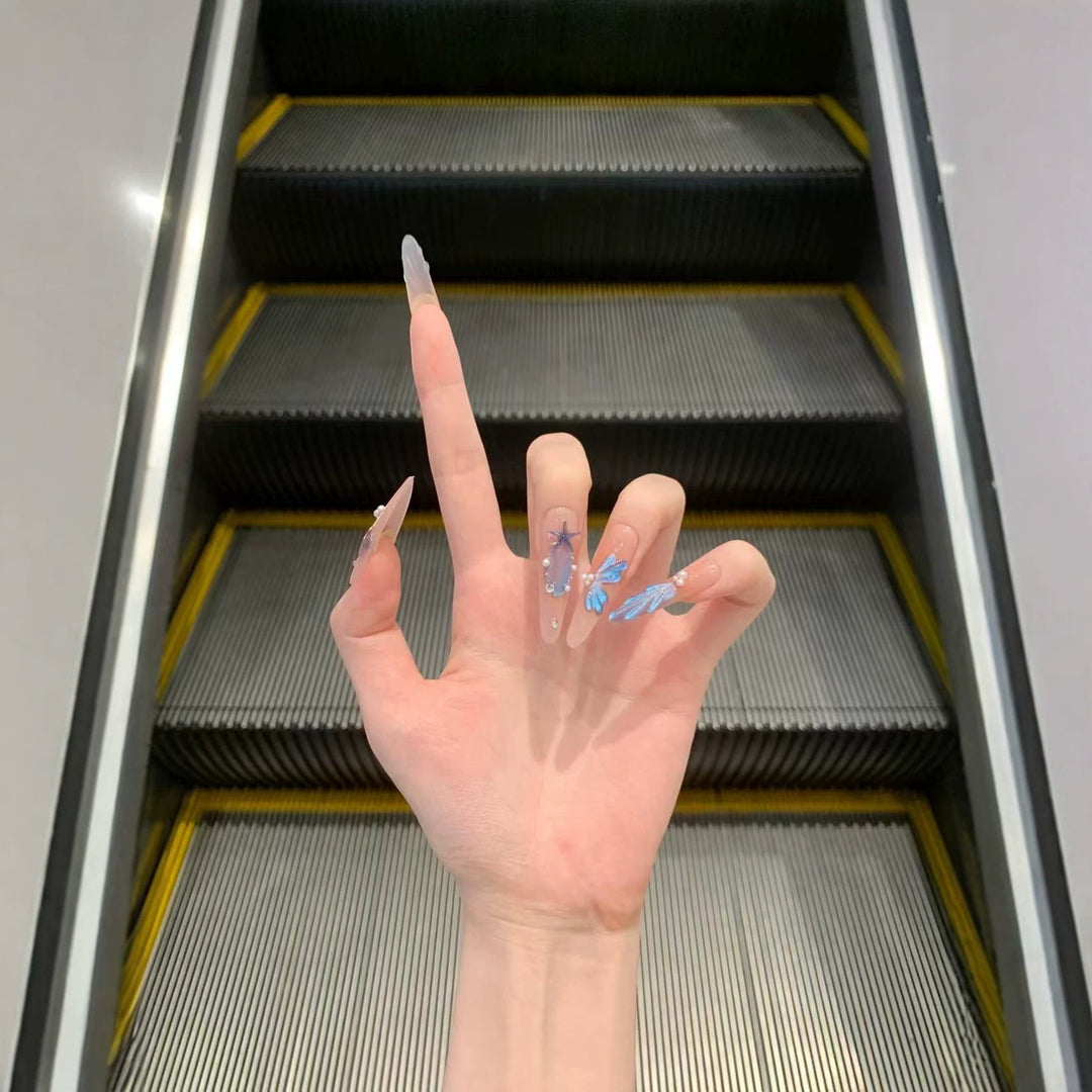 Decorative Press-On Nails with Artistic Design