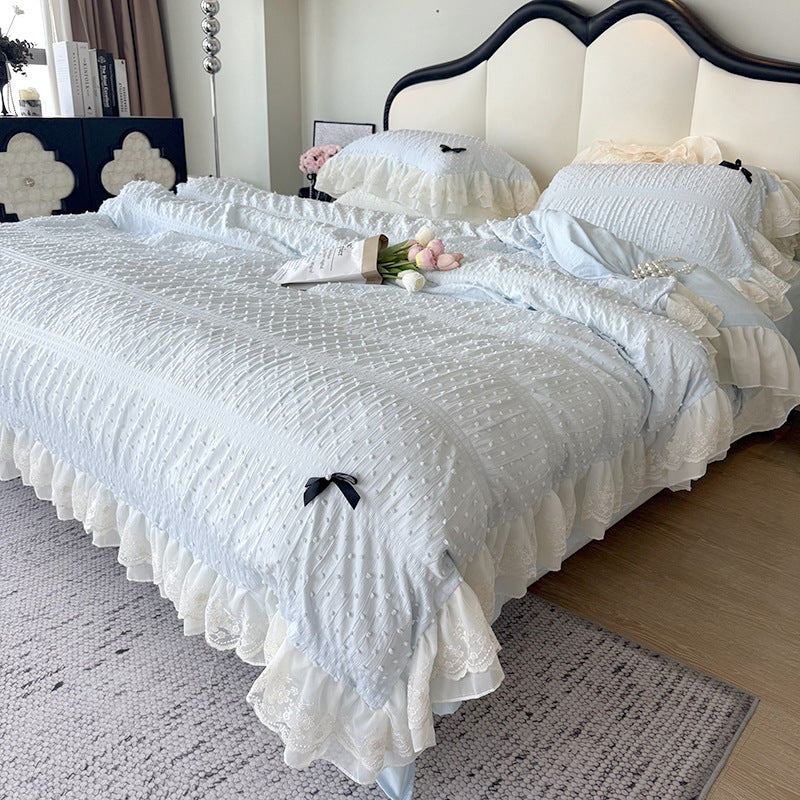 Ruffled Elegance Quilt Set