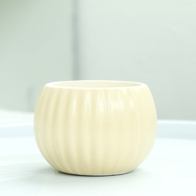 Ribbed Ceramic Planter Stornfeild