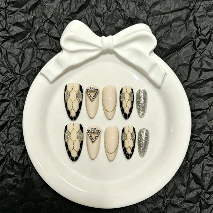 Luxury Press-On Nail Art Set with Decorative Gem Accents
