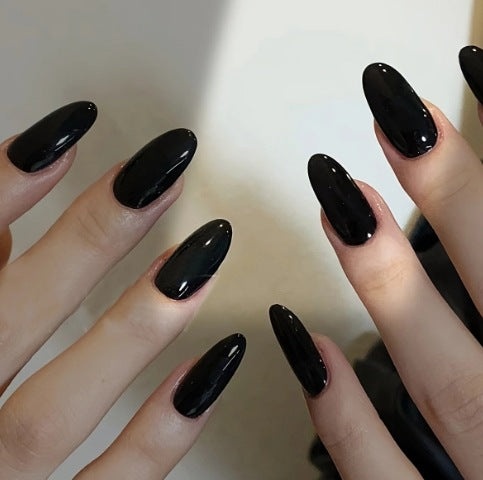 Elegant Almond-Shaped Nail Extensions Stornfield