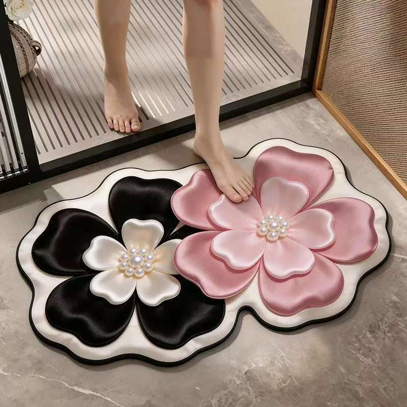 Elegant Floral Design Bath Mat