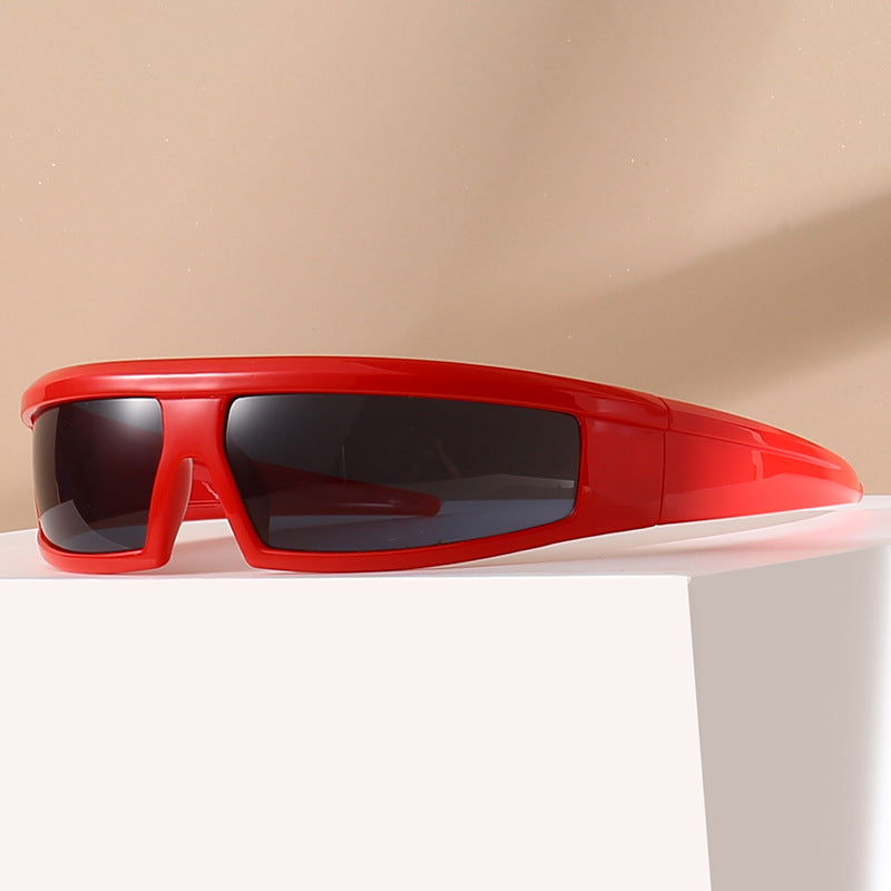 Women's Sporty Sunglasses with Robust Full Rim Design Stornfield