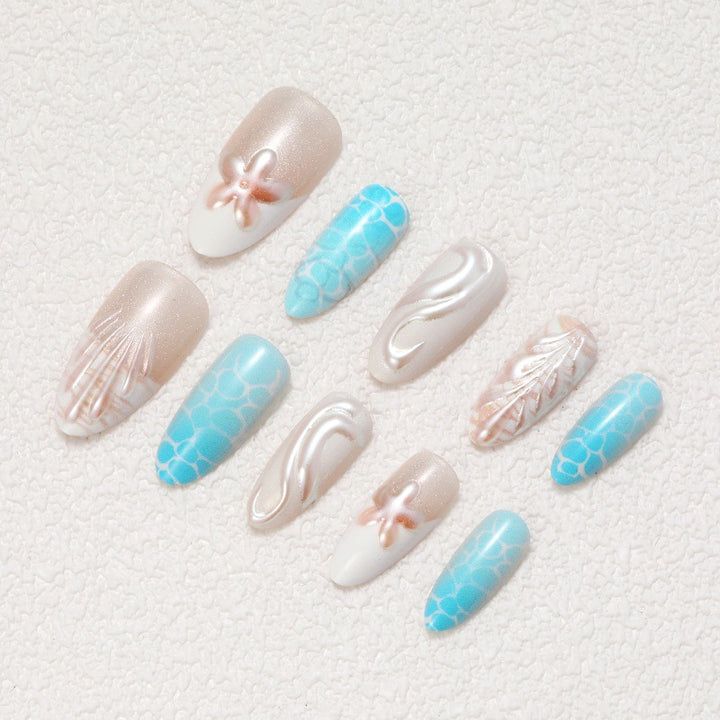 Exclusive art nails with maritime accents Stornfield