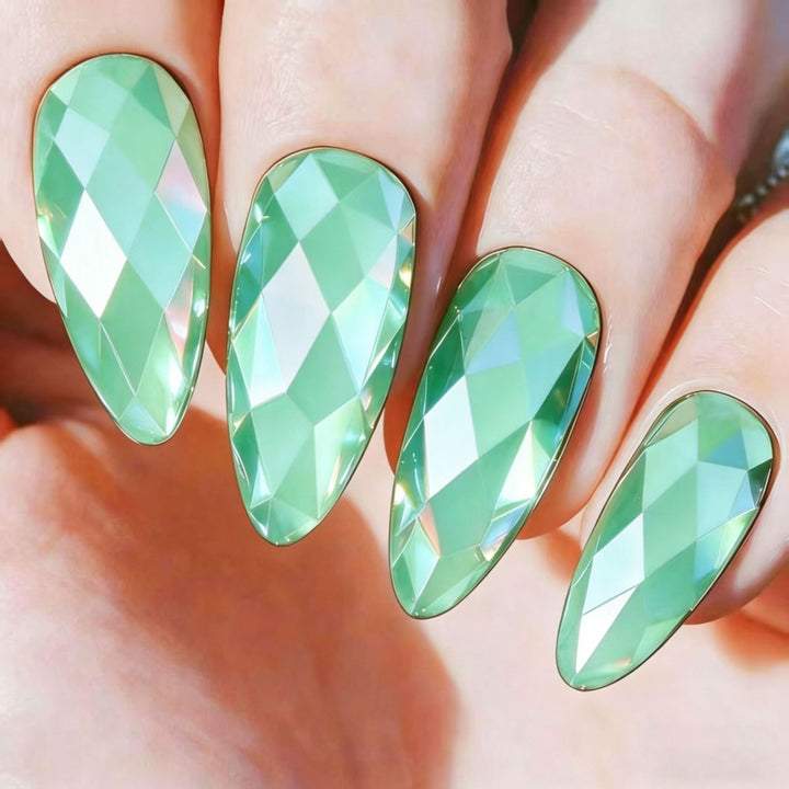Eye-catching 3D art nails in crystal design Stornfield