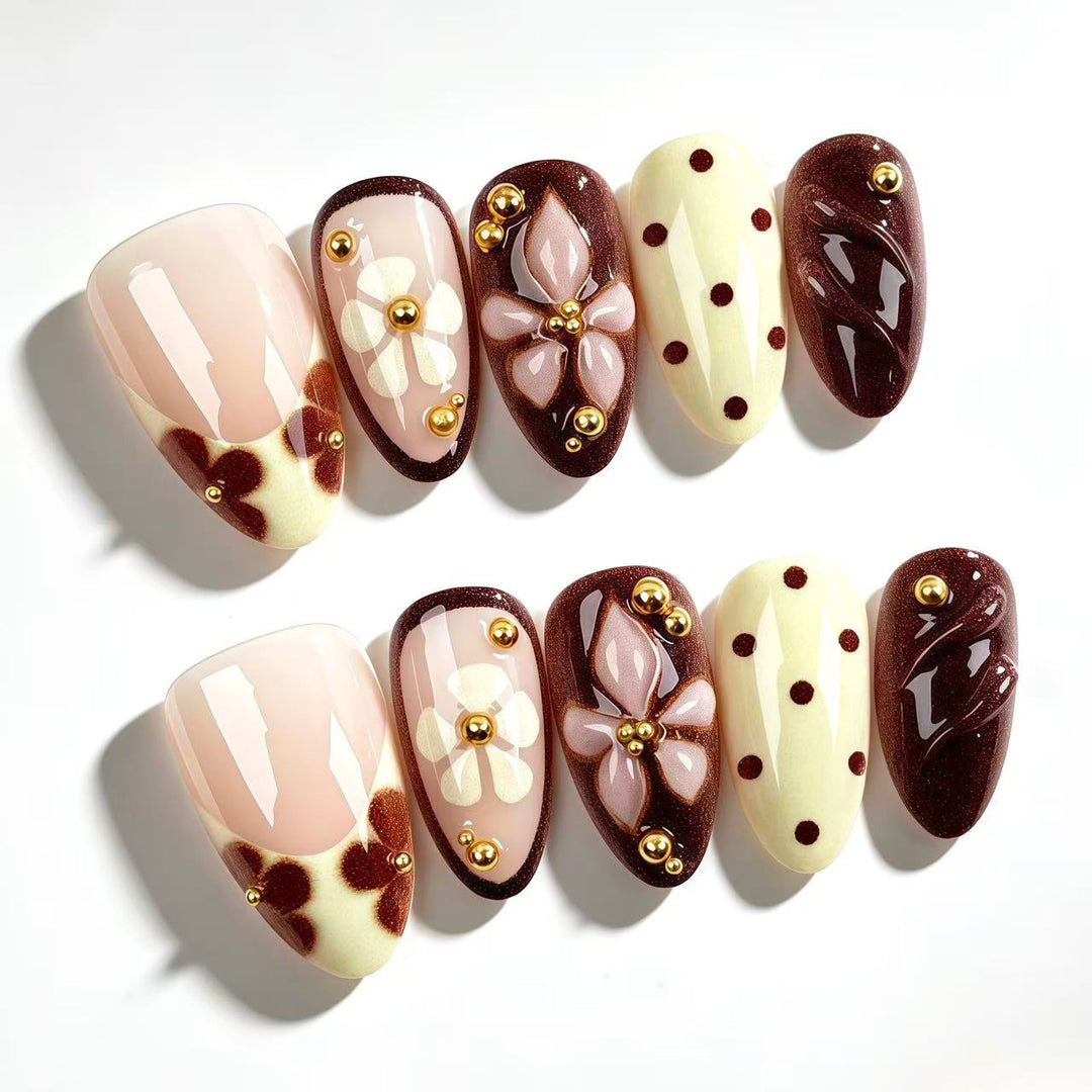 Elegant Floral Press-On Nail Art Set 1790745479