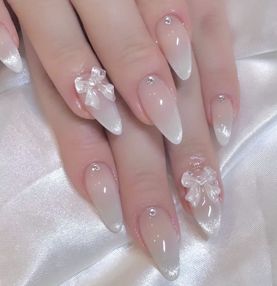 Artificial nails with modern night motif Stornfield