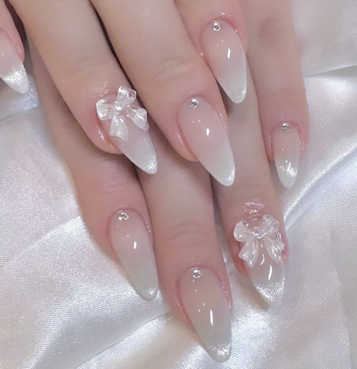 Artificial nails with modern night motif Stornfield
