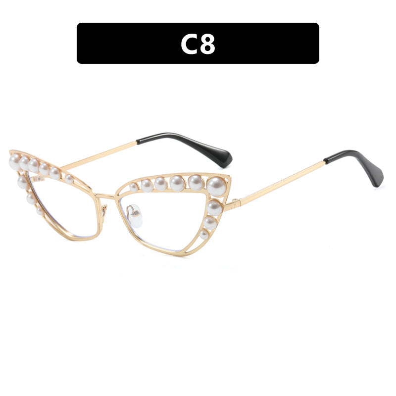 Ladies Cat-Eye Sunglasses with Exclusive Pearl Tip Frame Stornfield