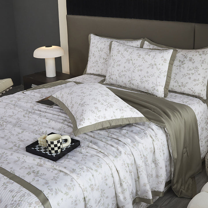 Quilted Floral Cotton Bedspread Set with Reversible Throw and Pillow Shams