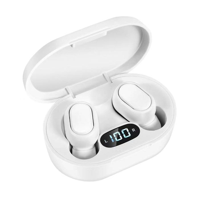 True Wireless Earbuds with Charging Case Stornfield