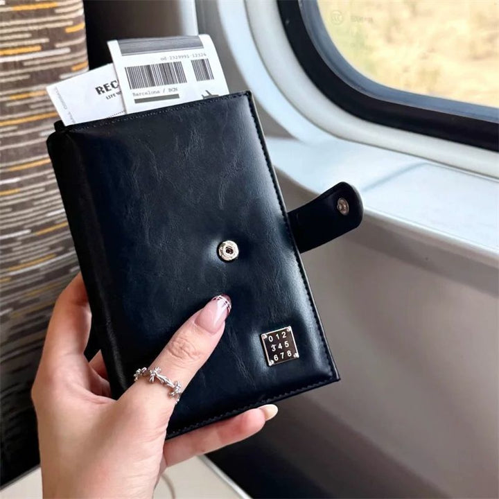 Premium Leather Travel Organizer Stornfield
