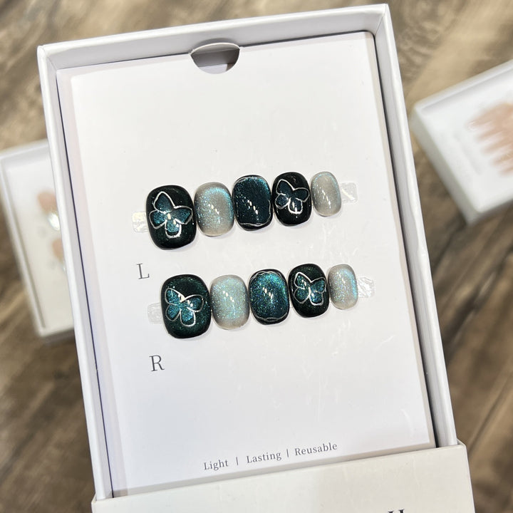 Decorative Press-On Nail Art Set with Butterfly and Glitter Accents Stornfield