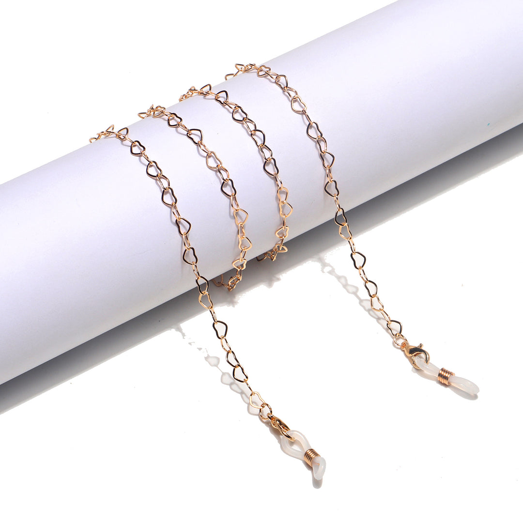 Heart-Shaped Link Necklace Stornfield