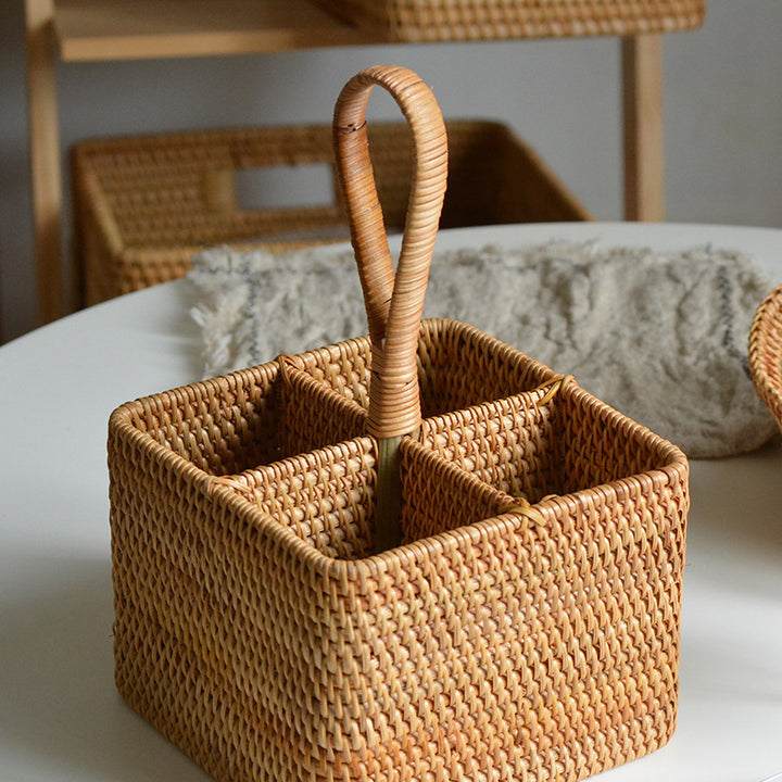 Women's round storage basket made of woven natural material Stornfield
