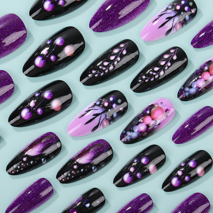 Artificial nails with creative designs Stornfield