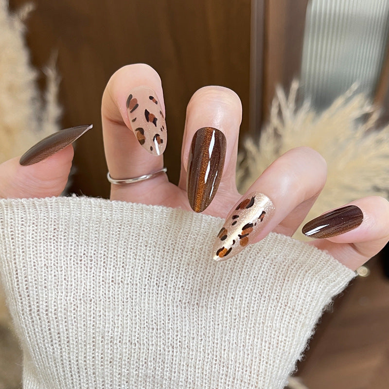 Artistic Stiletto Press-On Nail Set with Elegant Animal Print Stornfield