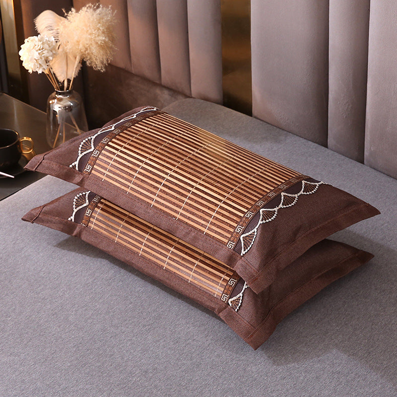 Elegant pillowcase set in jacquard look with embroidered border and satin trim