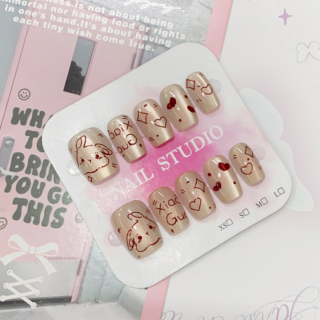 Creative nail art with loving motifs Stornfield