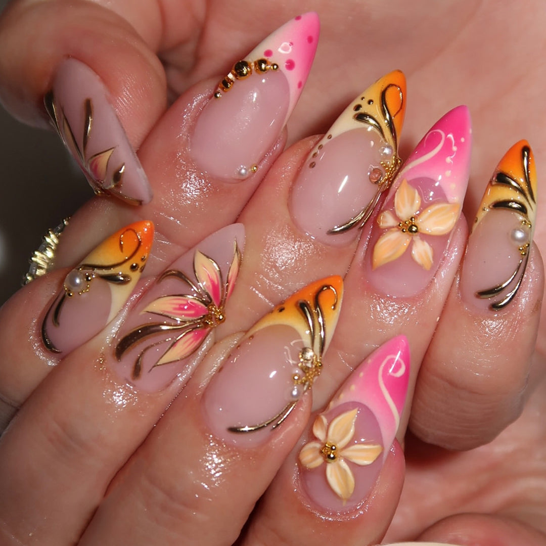 Elegant Artificial Nails with Floral Design Stornfield