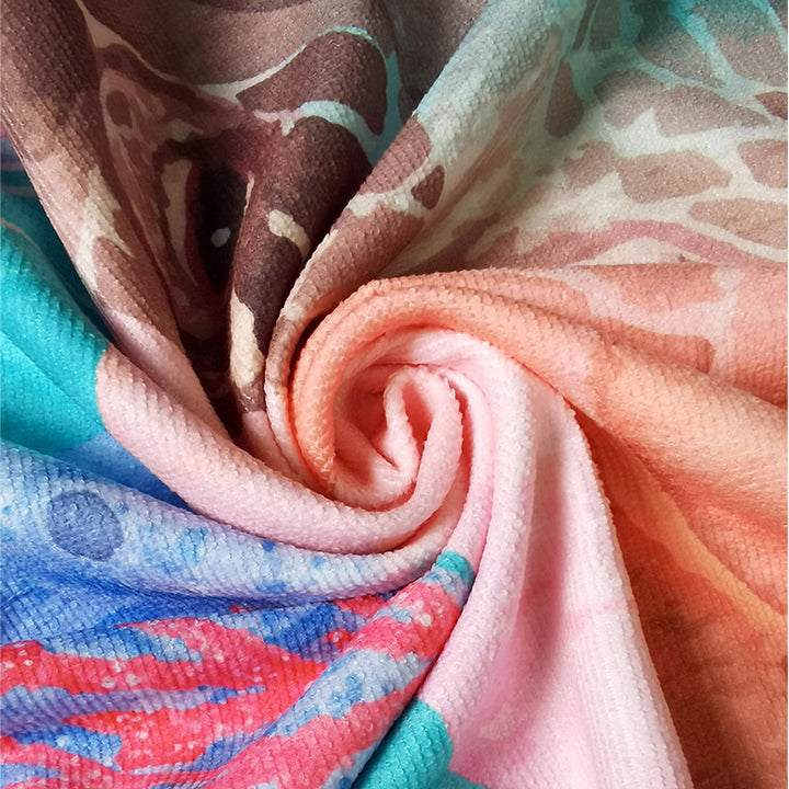 Beach towel with artistic underwater motif Stornfield