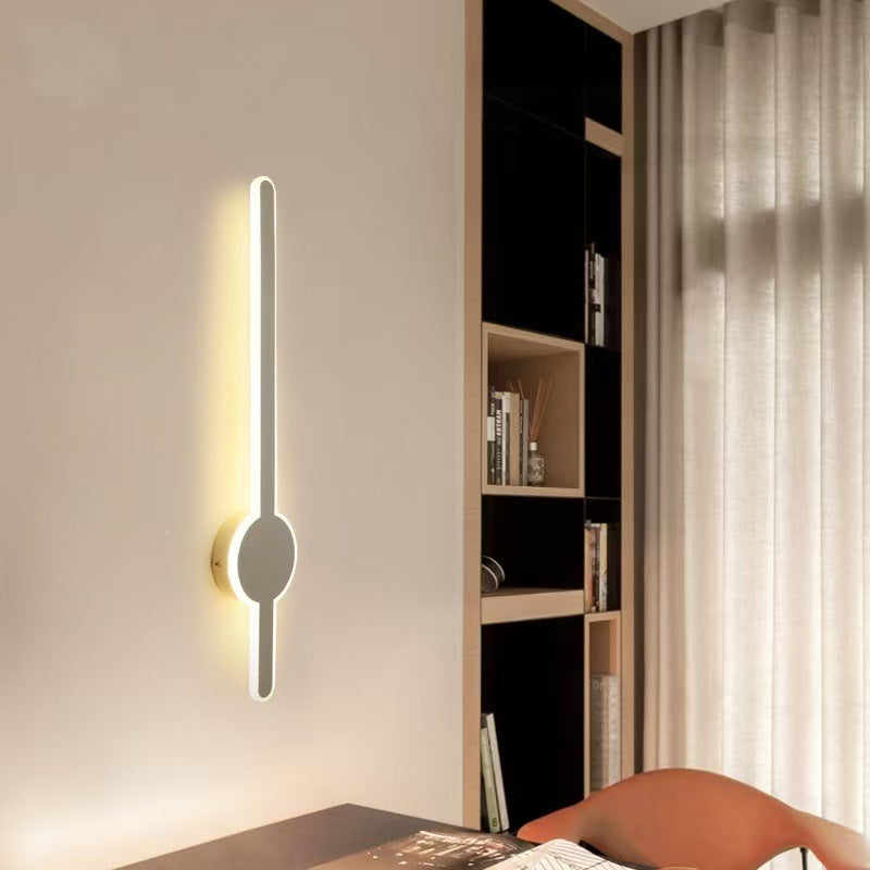 Modern Vertical Wall Light Fixture