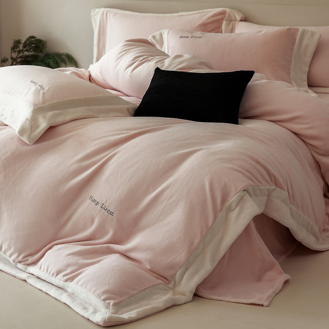 Reversible Stonewashed Cotton-Linen Duvet Cover Set with Oversized Border and Hidden Zipper