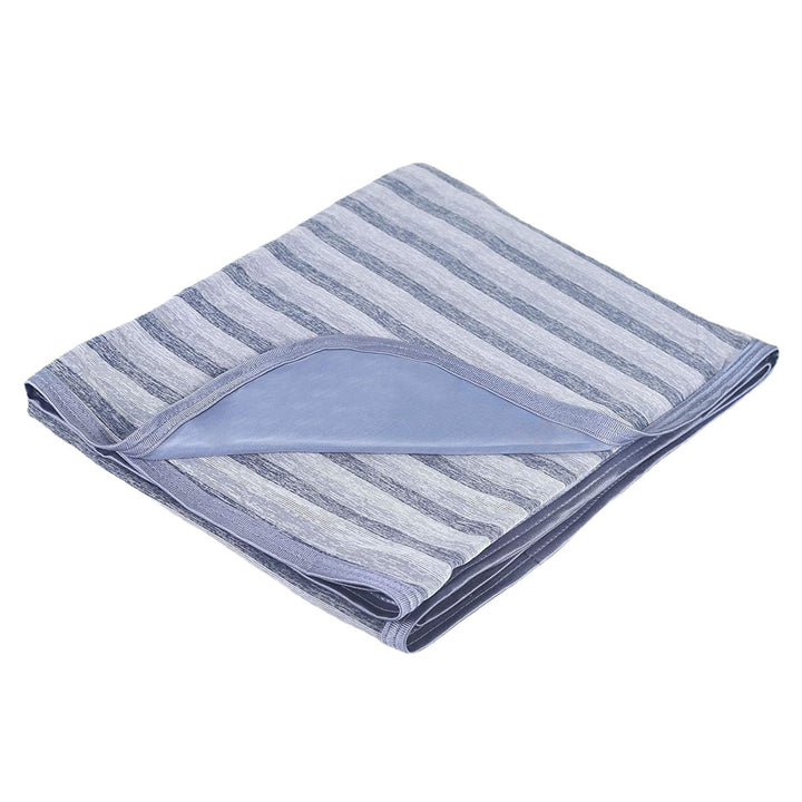 Women Soft and Breathable Striped Fleece Blanket Stornfield