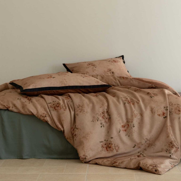 Floral Cotton Sateen Duvet Cover Set with Piped Pillow Shams