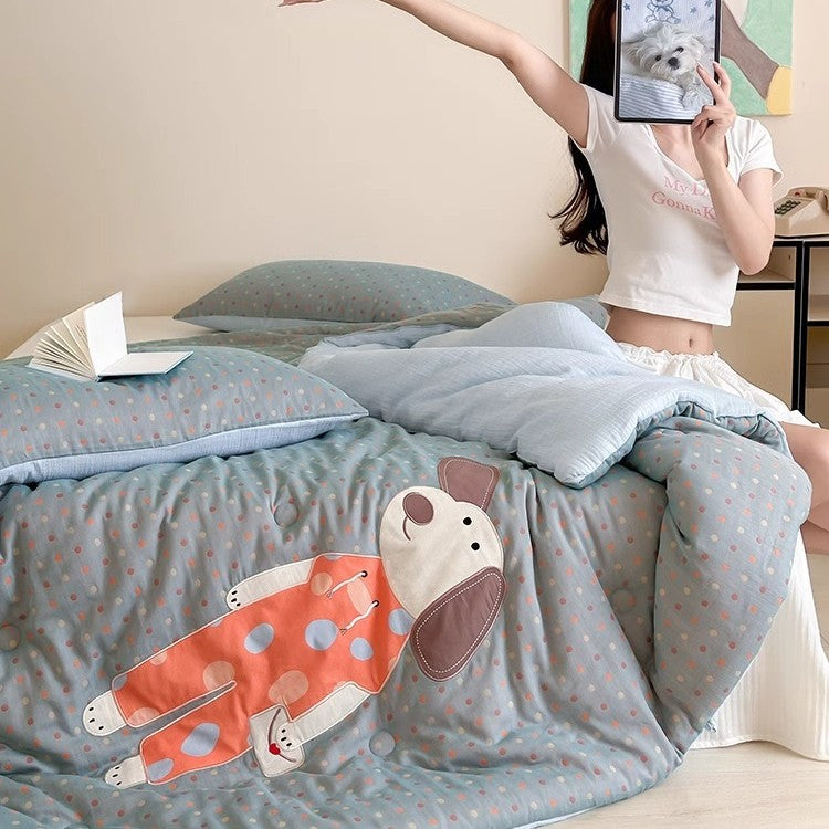 Reversible Duvet Cover Set with Appliqué Bunny Corner and Brushed Microfiber