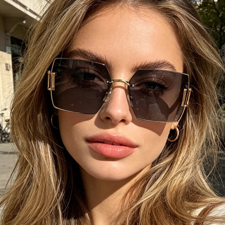 Women's square sunglasses with luxurious metal frame Stornfield