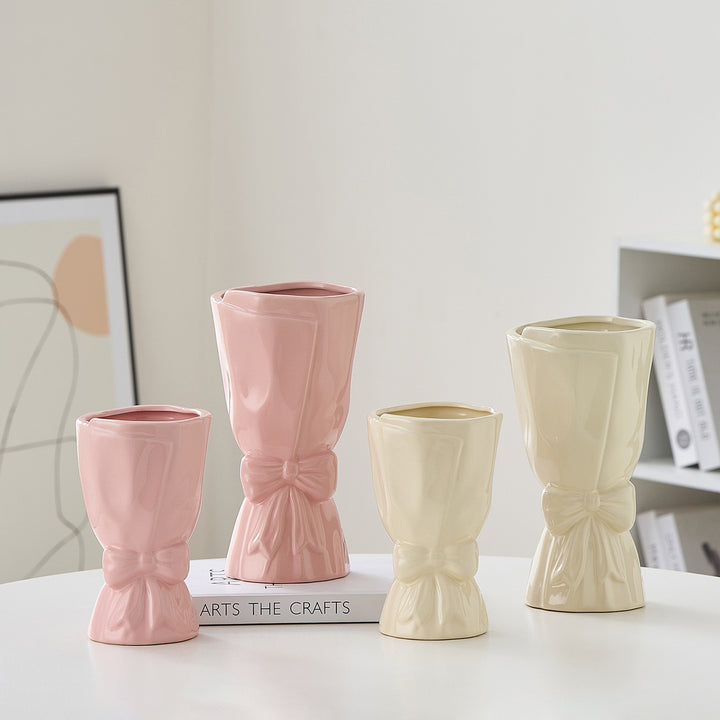 Elegant ceramic flower vase Stornfield