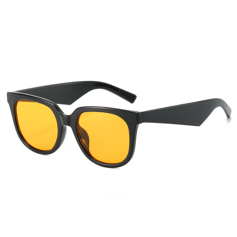 Women stylish sunglasses in modern, geometric design Stornfield