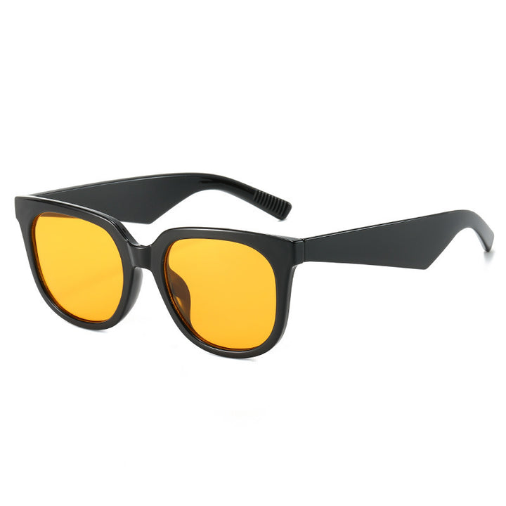 Women stylish sunglasses in modern, geometric design Stornfield