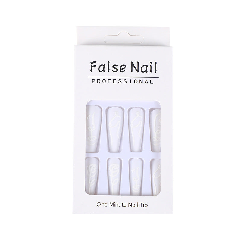 Glossy Design Artificial Nails Stornfield
