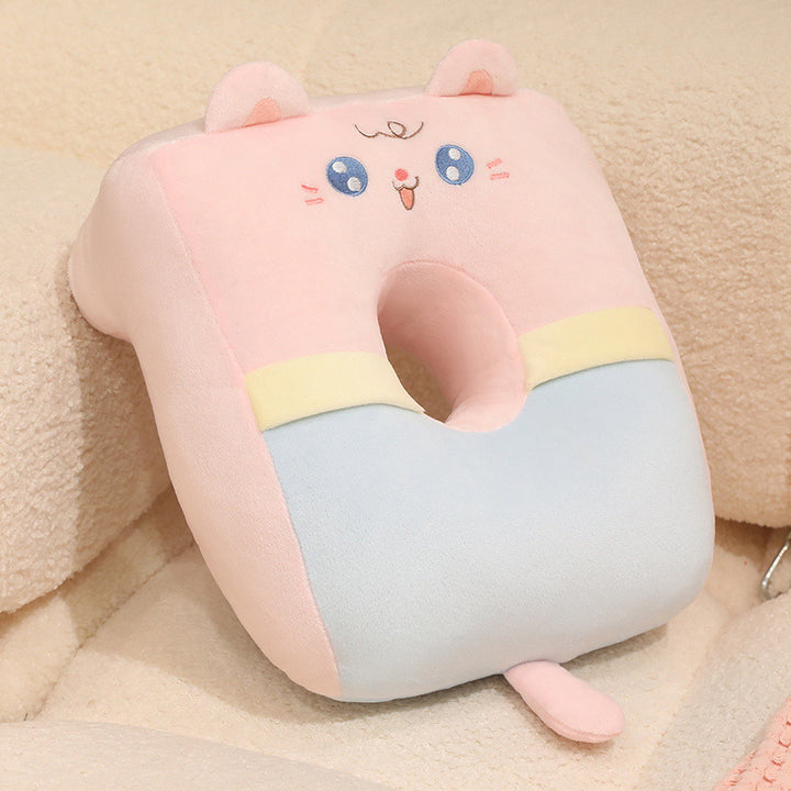 Cozy neck pillow with animal design Stornfield
