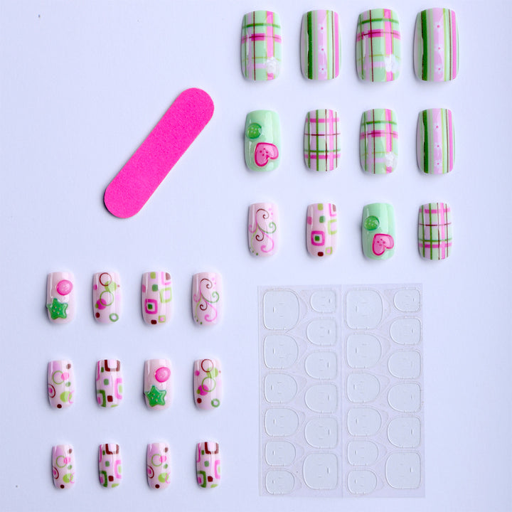Artificial nails with playful geometric designs Stornfield