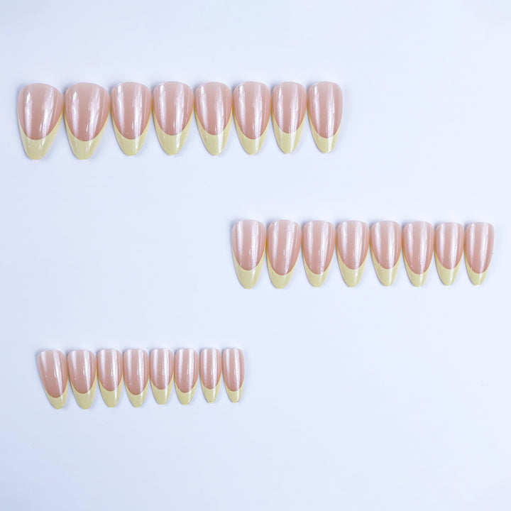 Artificial nails with elegant gradient and chic tips Stornfield