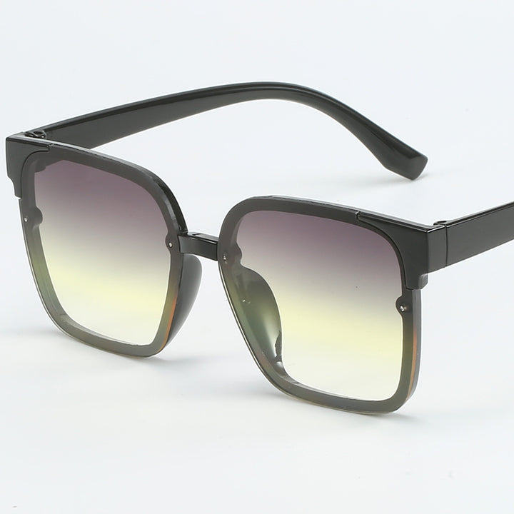Women modern square sunglasses with UV protection and sturdy frame Stornfield