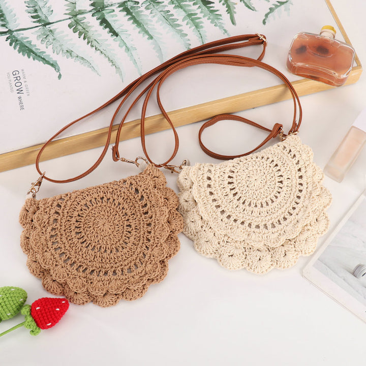 Crochet bag with playful structure design Stornfield