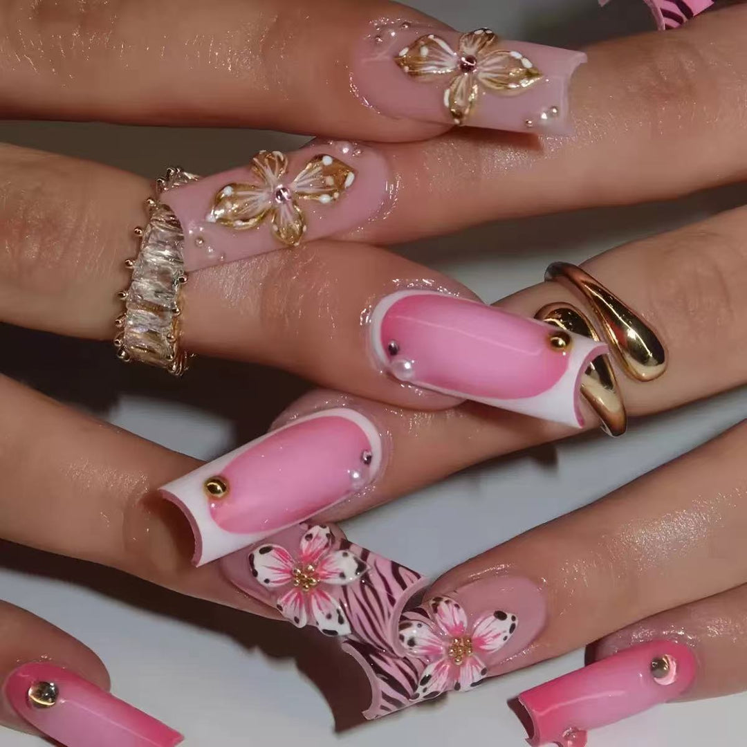 Decorative 3D Floral Nail Art Extensions Stornfield
