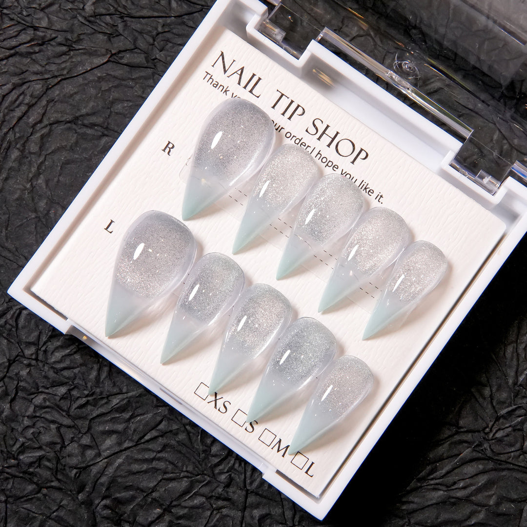 Glittering Stiletto Press-On Nail Set