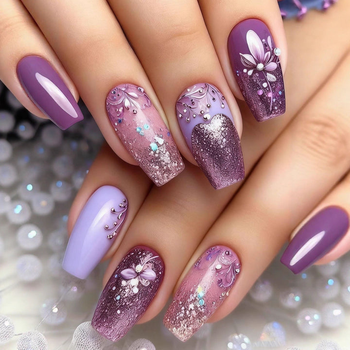 Artificial nails with floral 3D applications Stornfield