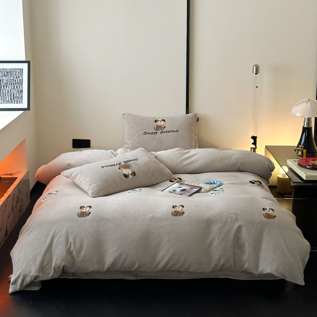 Cotton Percale Embroidered Puppy Duvet Cover and Pillowcase Set